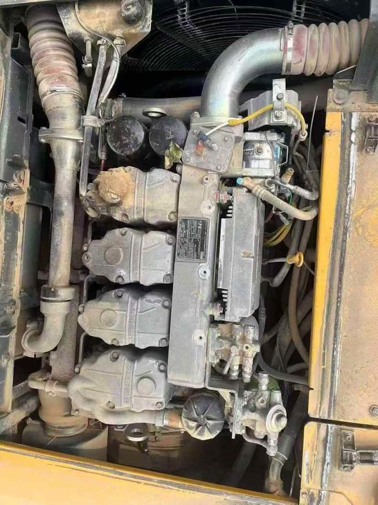 Buy Liebherr R916 Used Excavator / 1