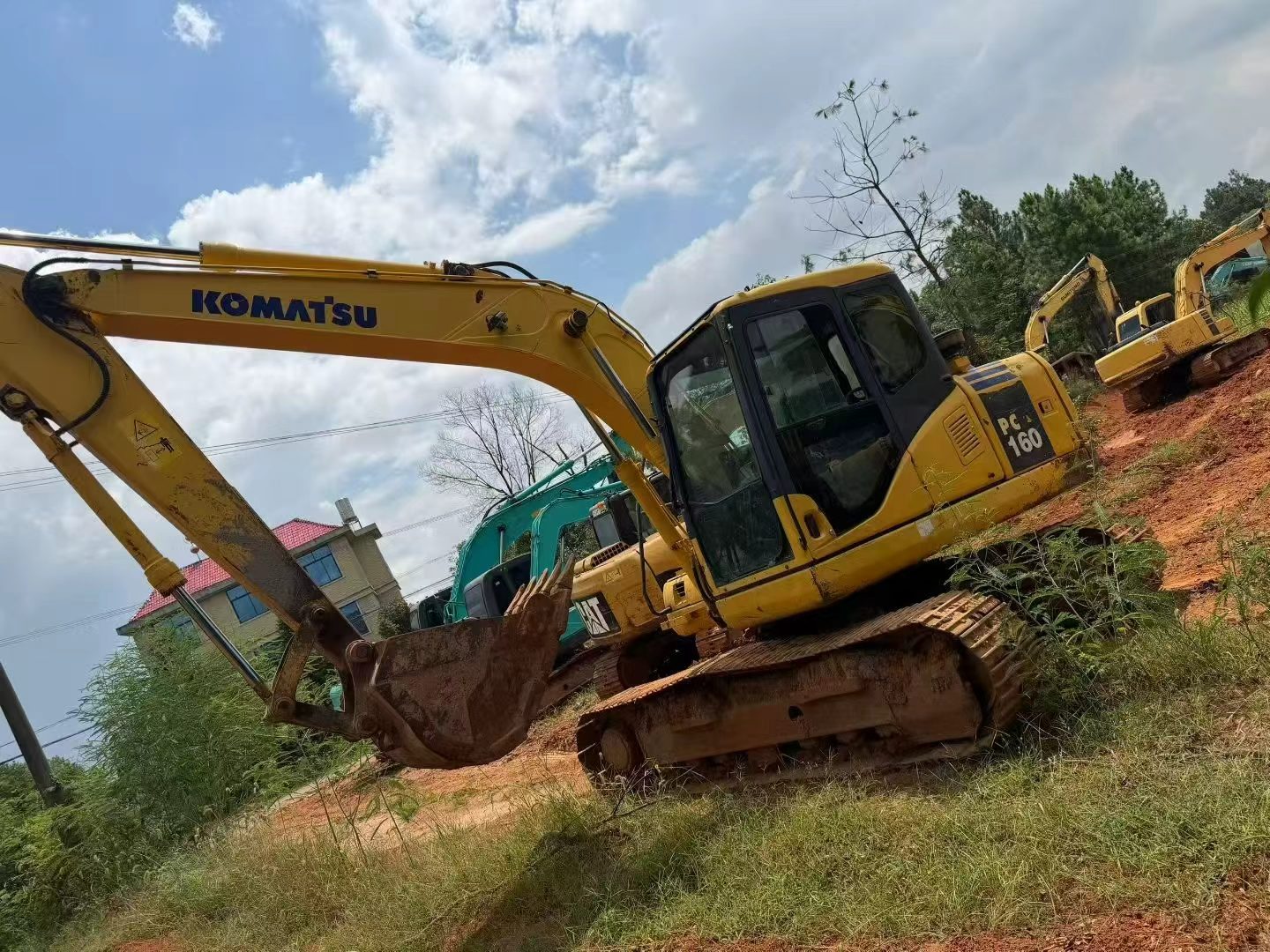 Buy Komatsu PC130 Used Excavator / 3