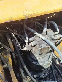 Buy XCMG XE260 Used Excavator / 5 Buy XCMG XE260 Used Excavator / 5