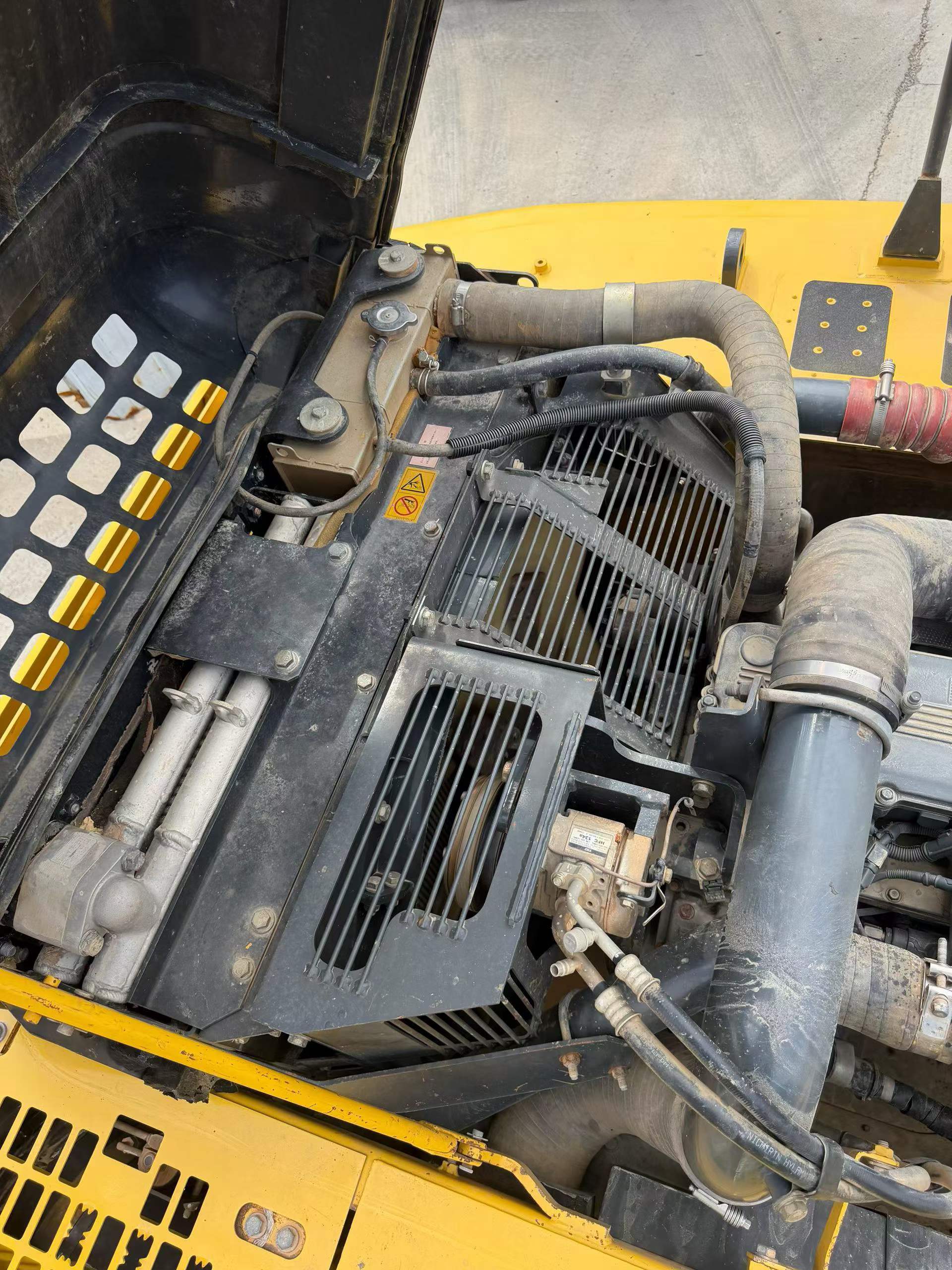 Buy Komatsu PC360-7 Used Excavator / 6