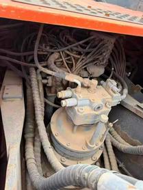 Buy Hitachi ZX270-3 Used Excavator / 4 Buy Hitachi ZX270-3 Used Excavator / 4