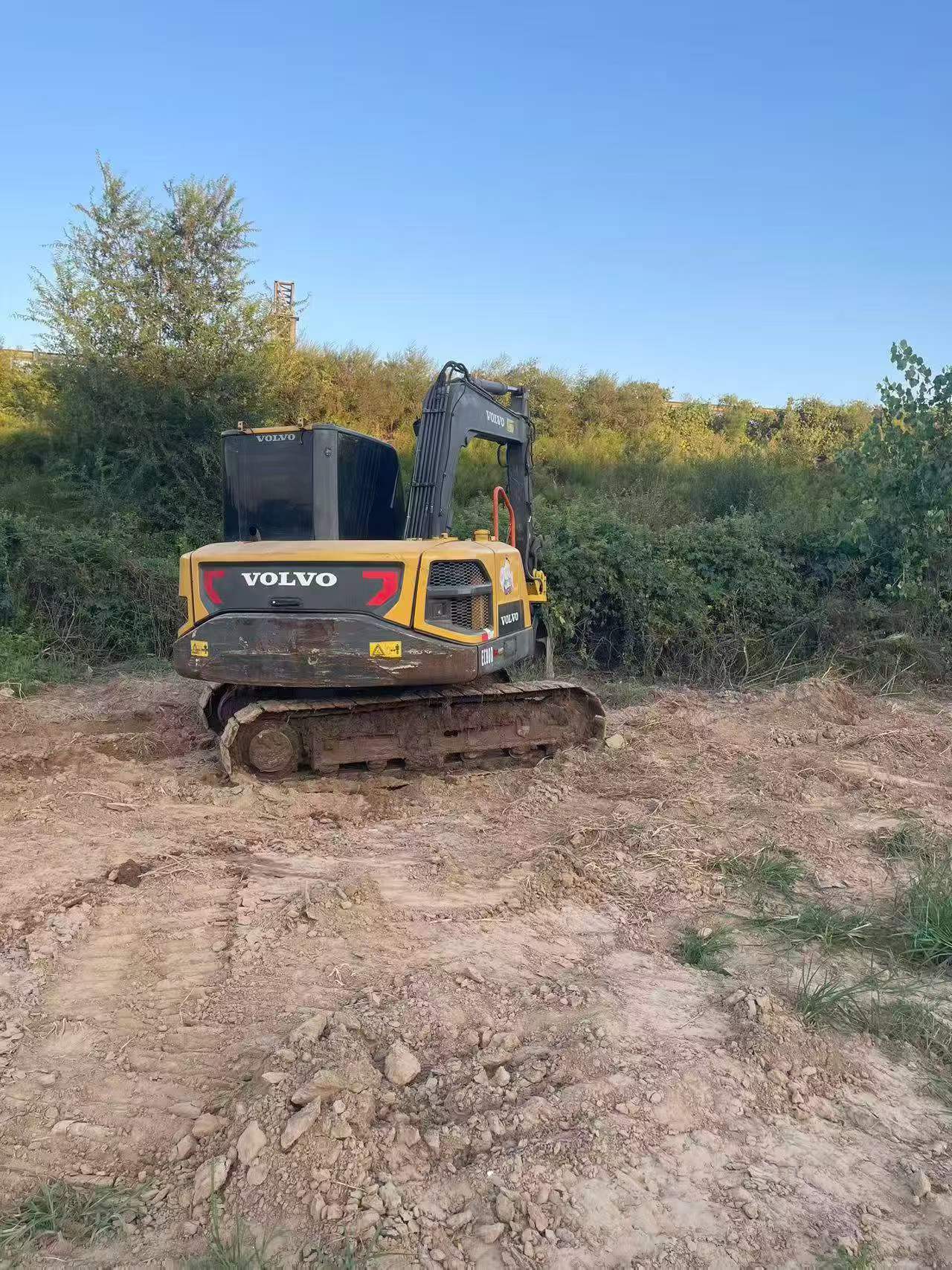 Buy Volvo EC80D Used Excavator / 4