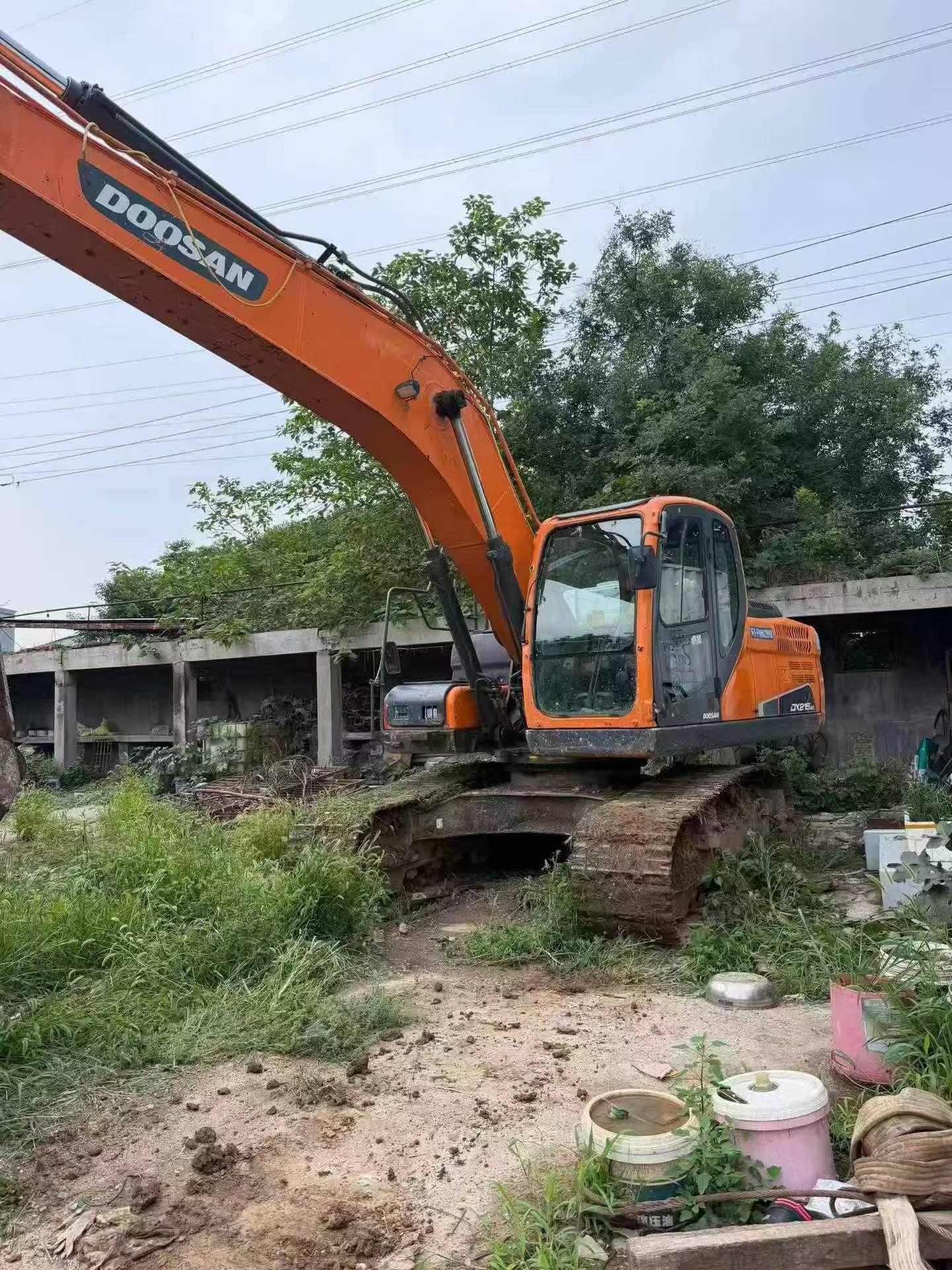 Buy Doosan DH215-7 Used Excavator / 3