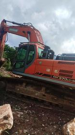Buy Doosan DH370 Used Excavator / 9 Buy Doosan DH370 Used Excavator / 9