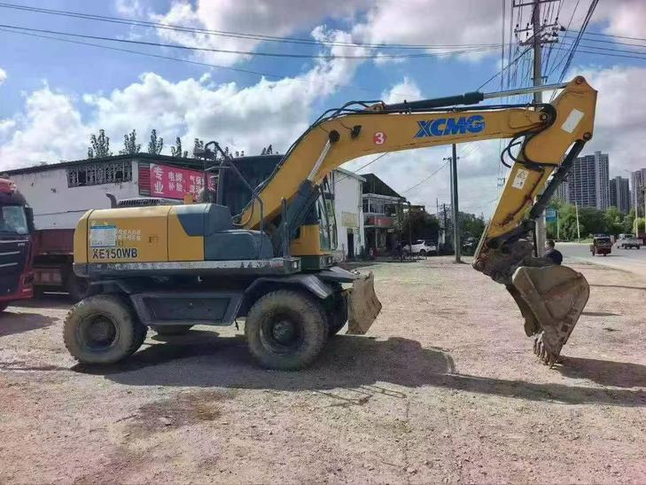 Buy XCMG XE150 Used Excavator / 1