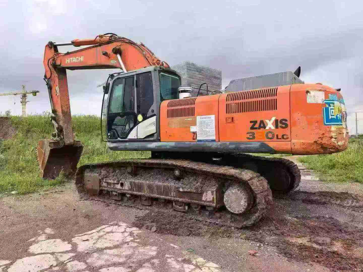 Buy Hitachi ZX330-5B Used Excavator / 3