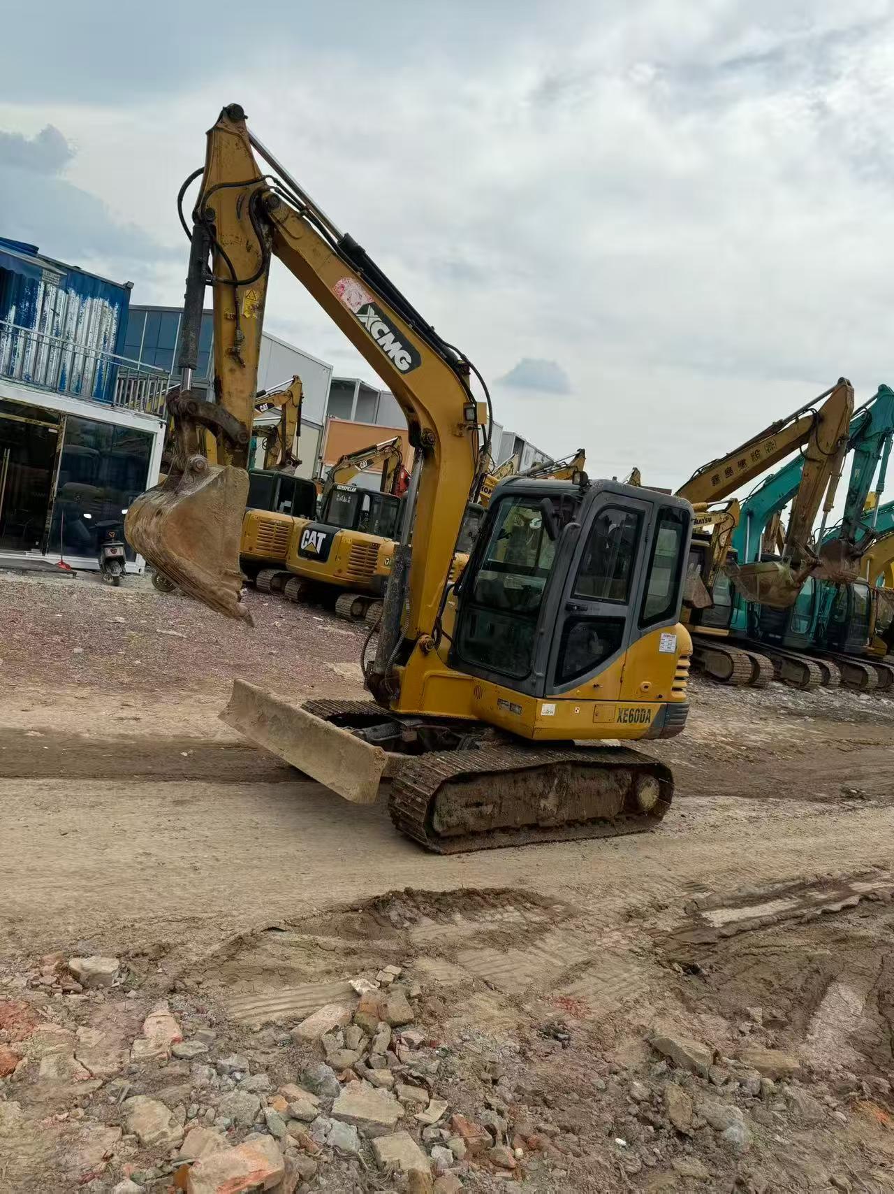 Buy XCMG XE60 Used Excavator / 3
