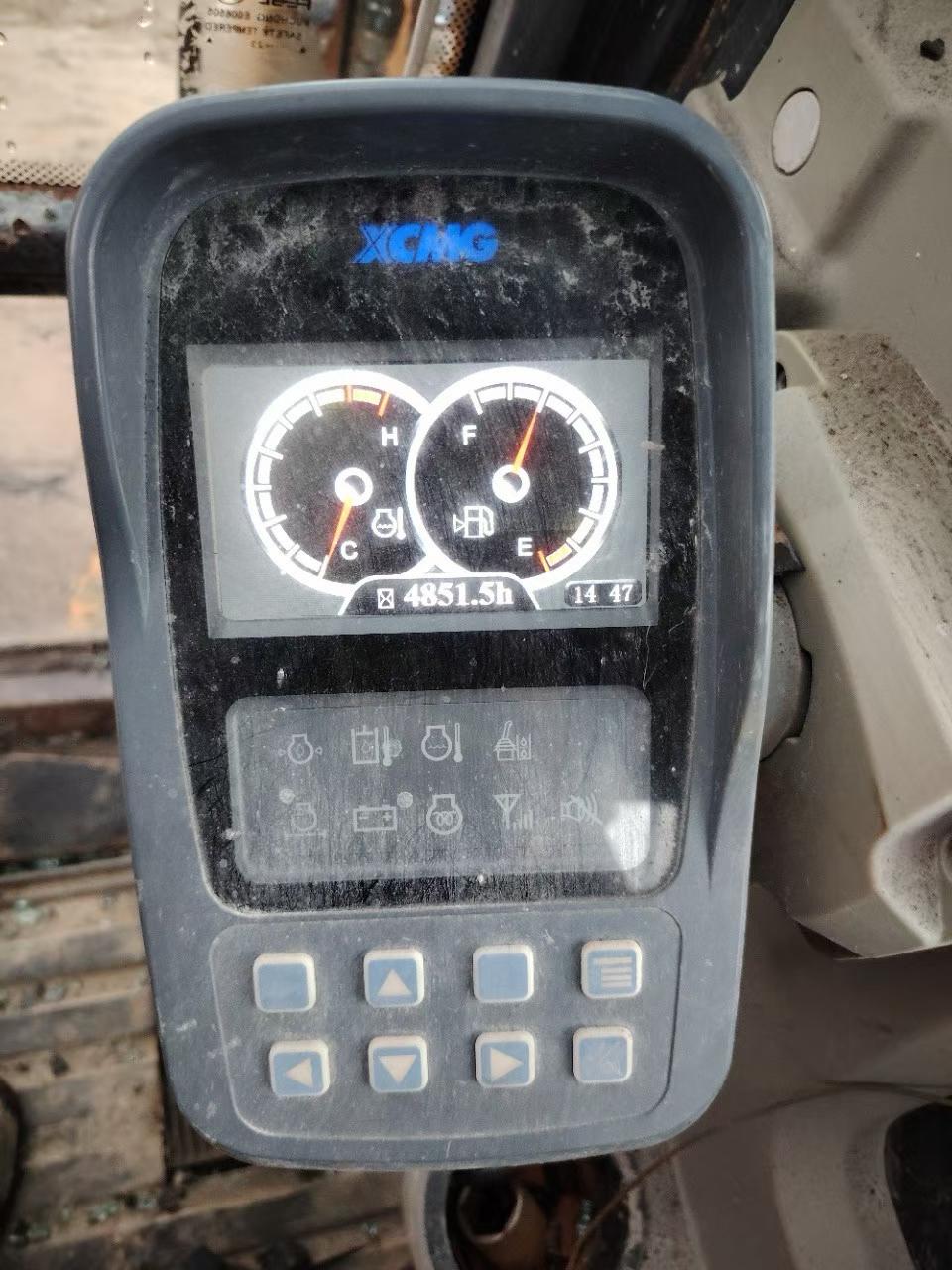 Buy XCMG XE60 Used Excavator / 4