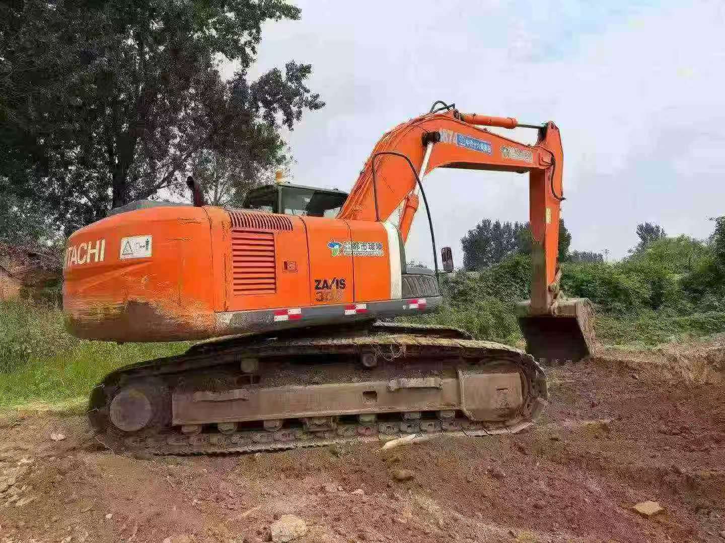 Buy Hitachi ZX270-3 Used Excavator / 2
