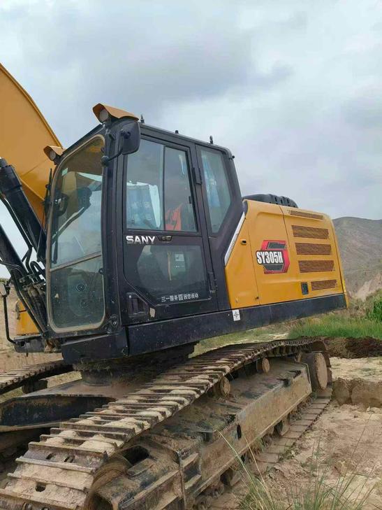 Buy Sany SY305C Used Excavator / 1