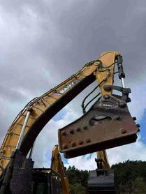 Buy Sany SY650HB Used Excavator / 5 Buy Sany SY650HB Used Excavator / 5