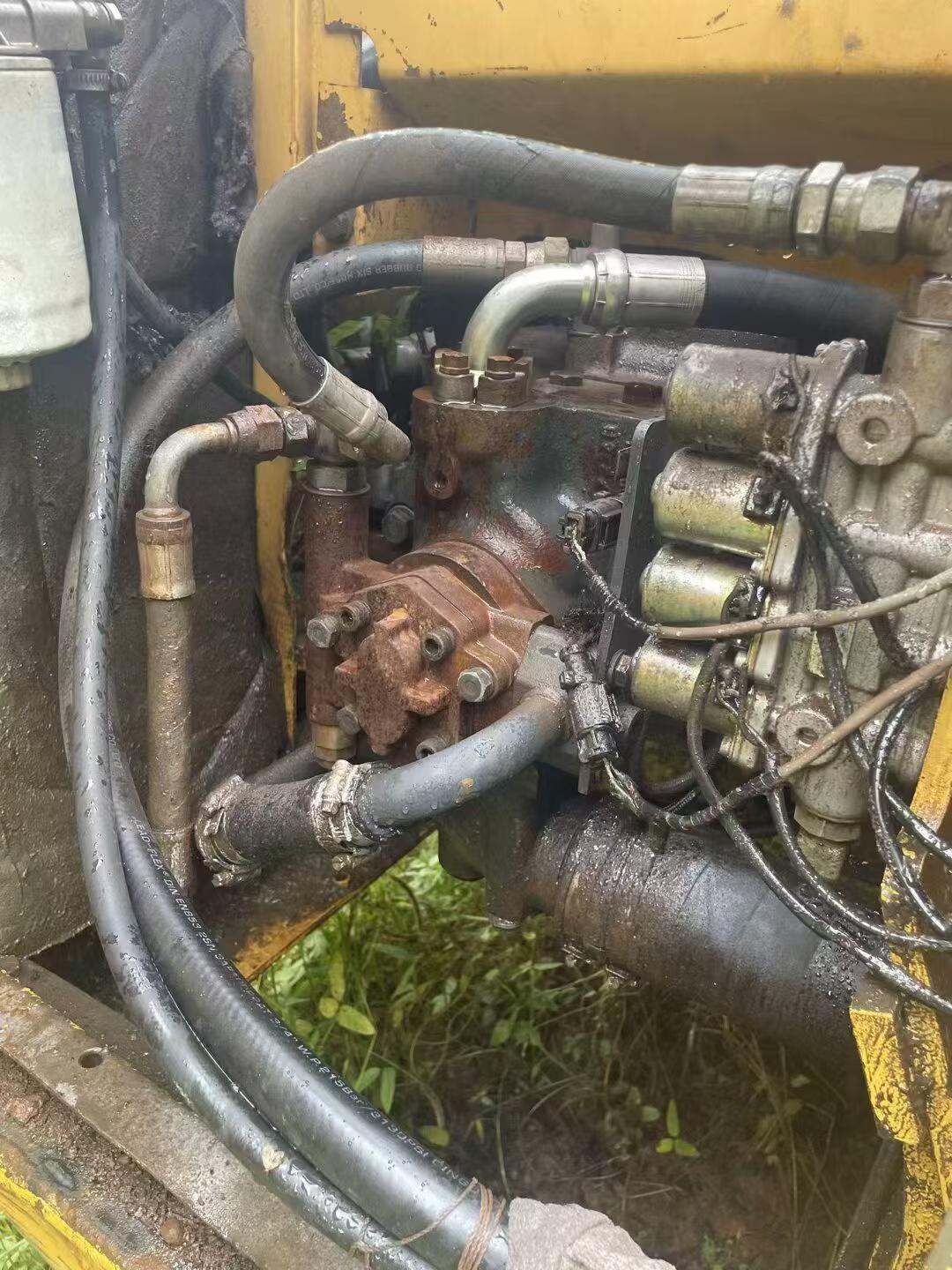 Buy Komatsu PC120-6E Used Excavator / 7