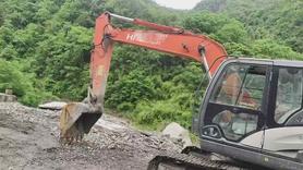 Buy Hitachi ZX170W-3 Used Excavator / 3 Buy Hitachi ZX170W-3 Used Excavator / 3