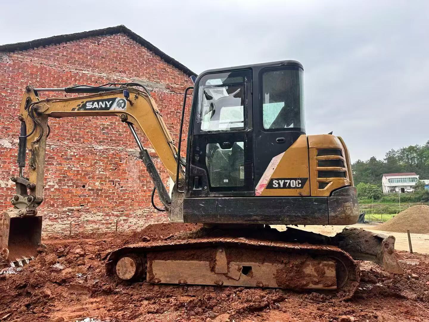 Buy Sany SY60 Used Excavator / 3