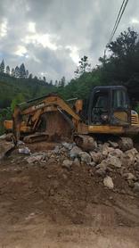 Buy XCMG XE60 Used Excavator / 4 Buy XCMG XE60 Used Excavator / 4