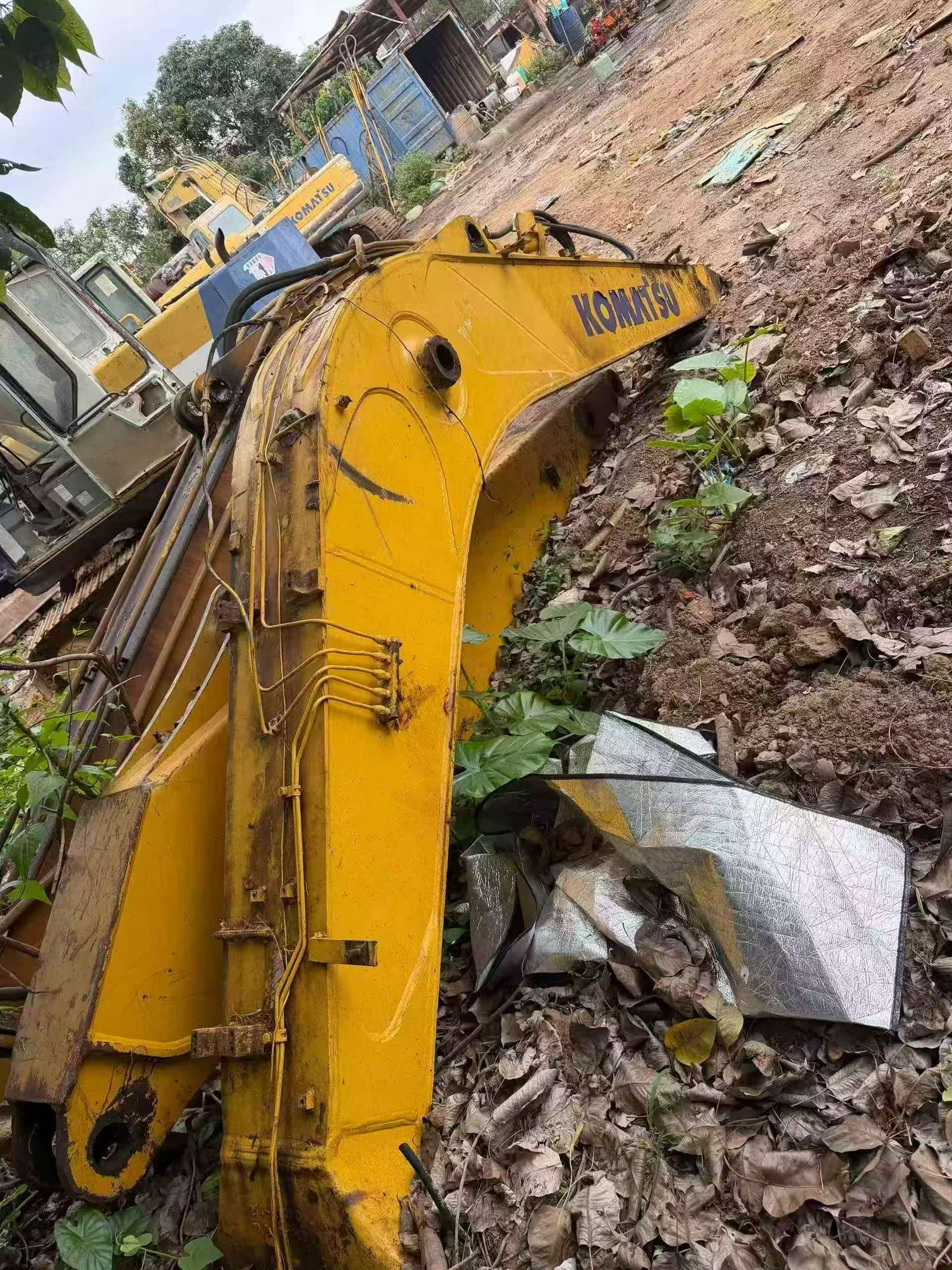Buy Komatsu PC130 Used Excavator / 7