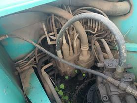 Buy Kobelco SK200-2 Used Excavator / 7 Buy Kobelco SK200-2 Used Excavator / 7