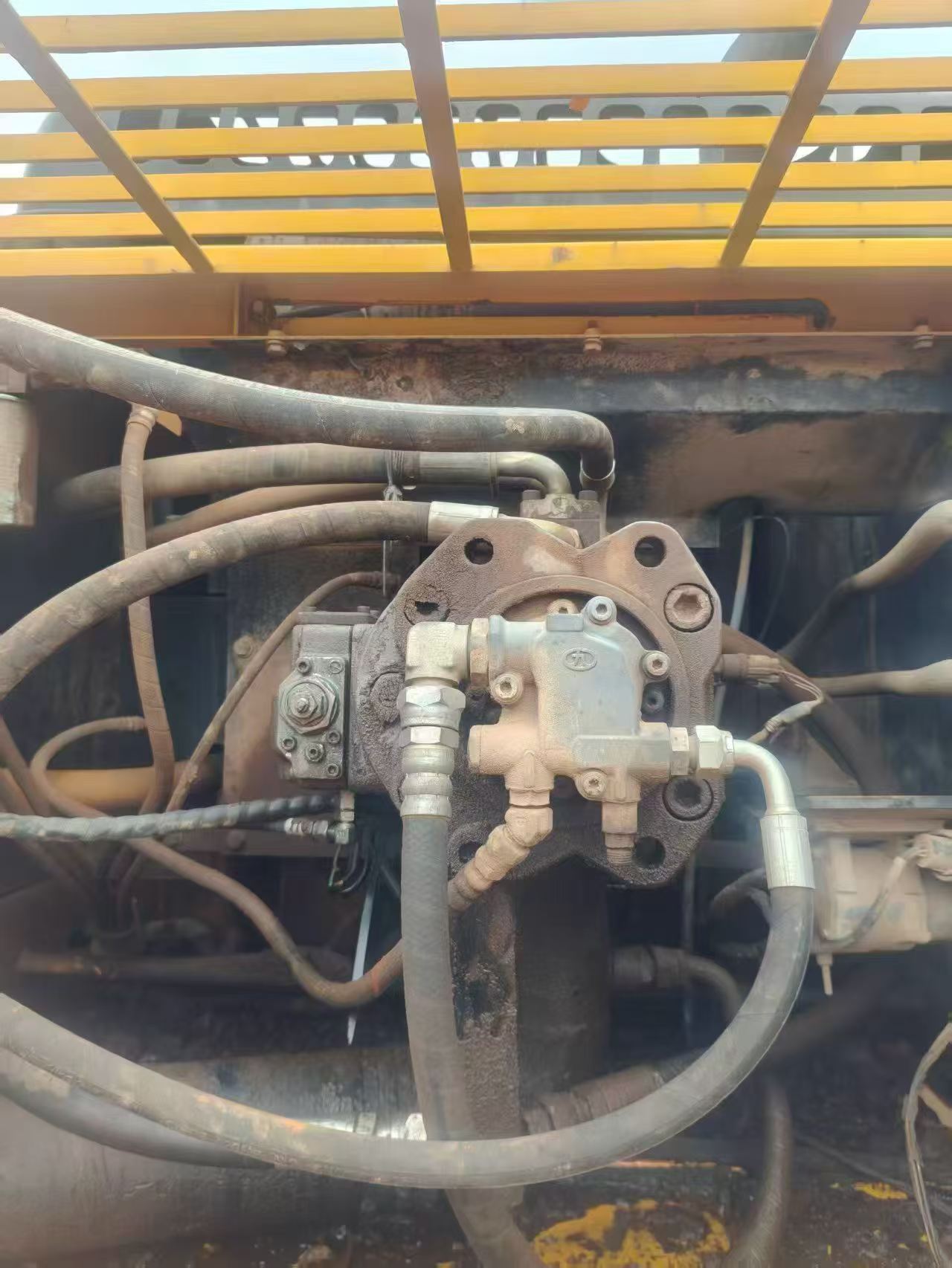 Buy Kato Used Excavator / 4