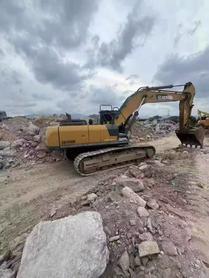 Buy XCMG XE400T Used Excavator / 4 Buy XCMG XE400T Used Excavator / 4