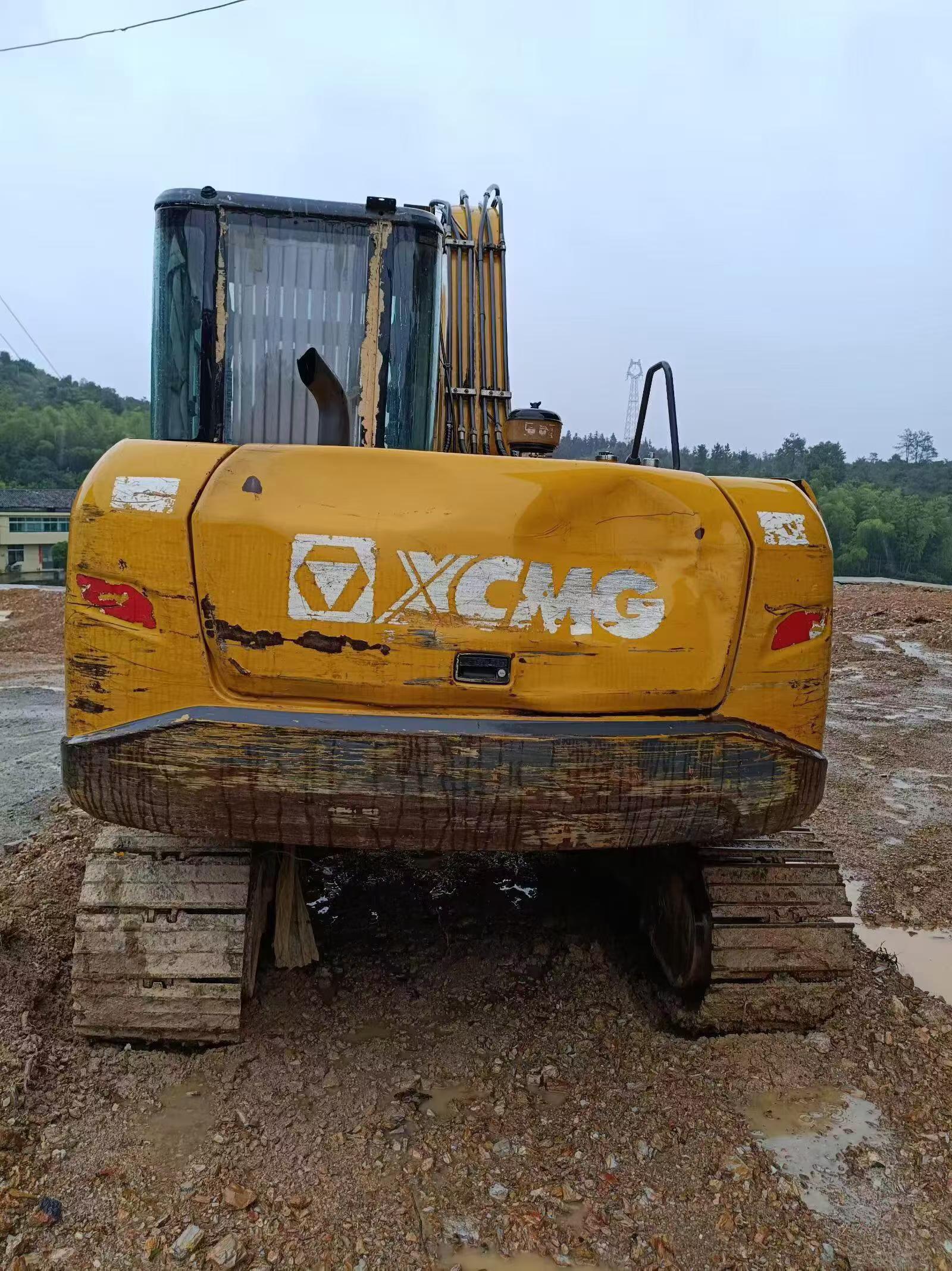 Buy XCMG XE75C Used Excavator / 5
