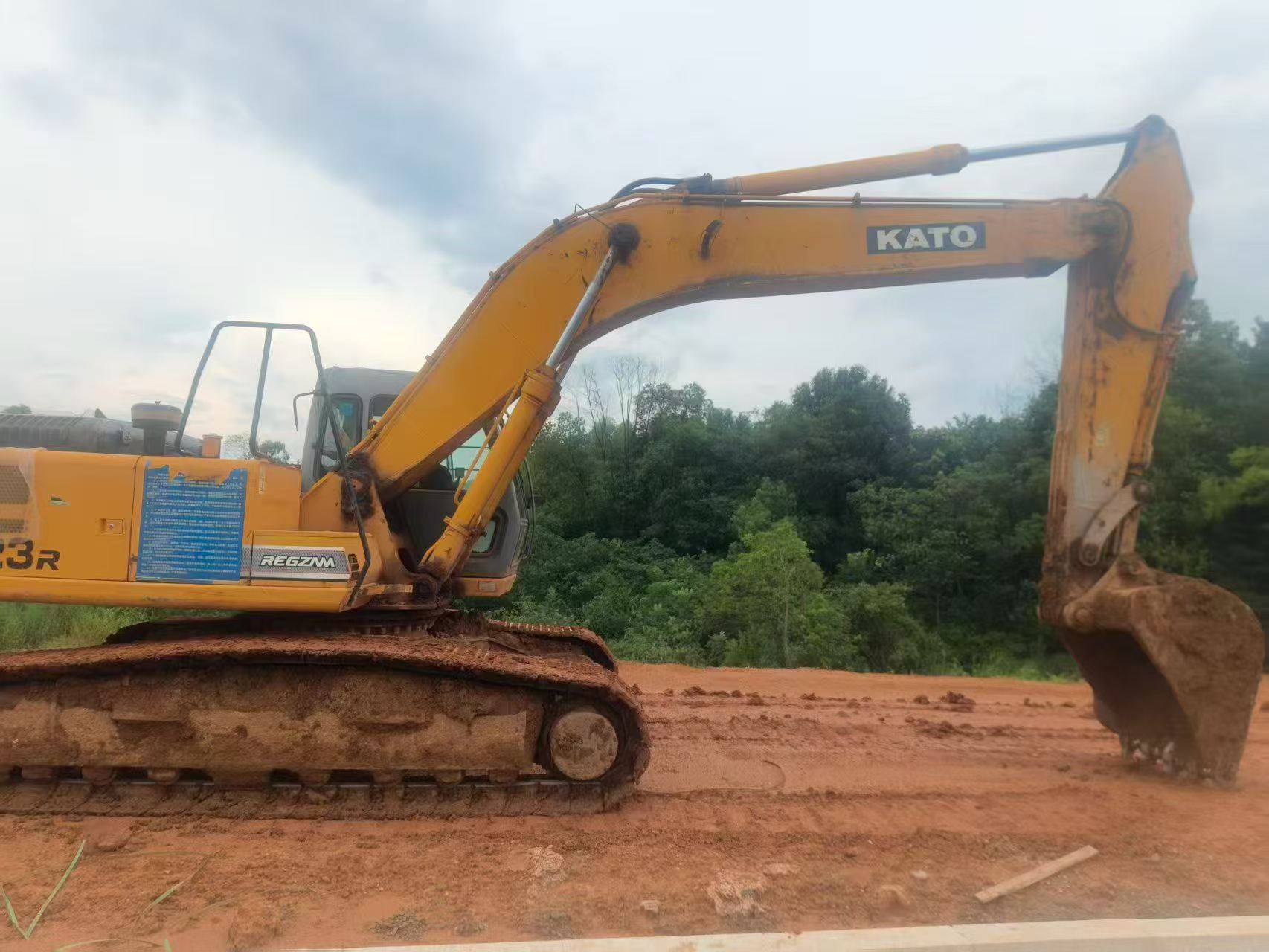 Buy Kato Used Excavator / 3