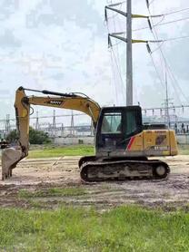 Buy Sany SY125C Used Excavator / 3 Buy Sany SY125C Used Excavator / 3