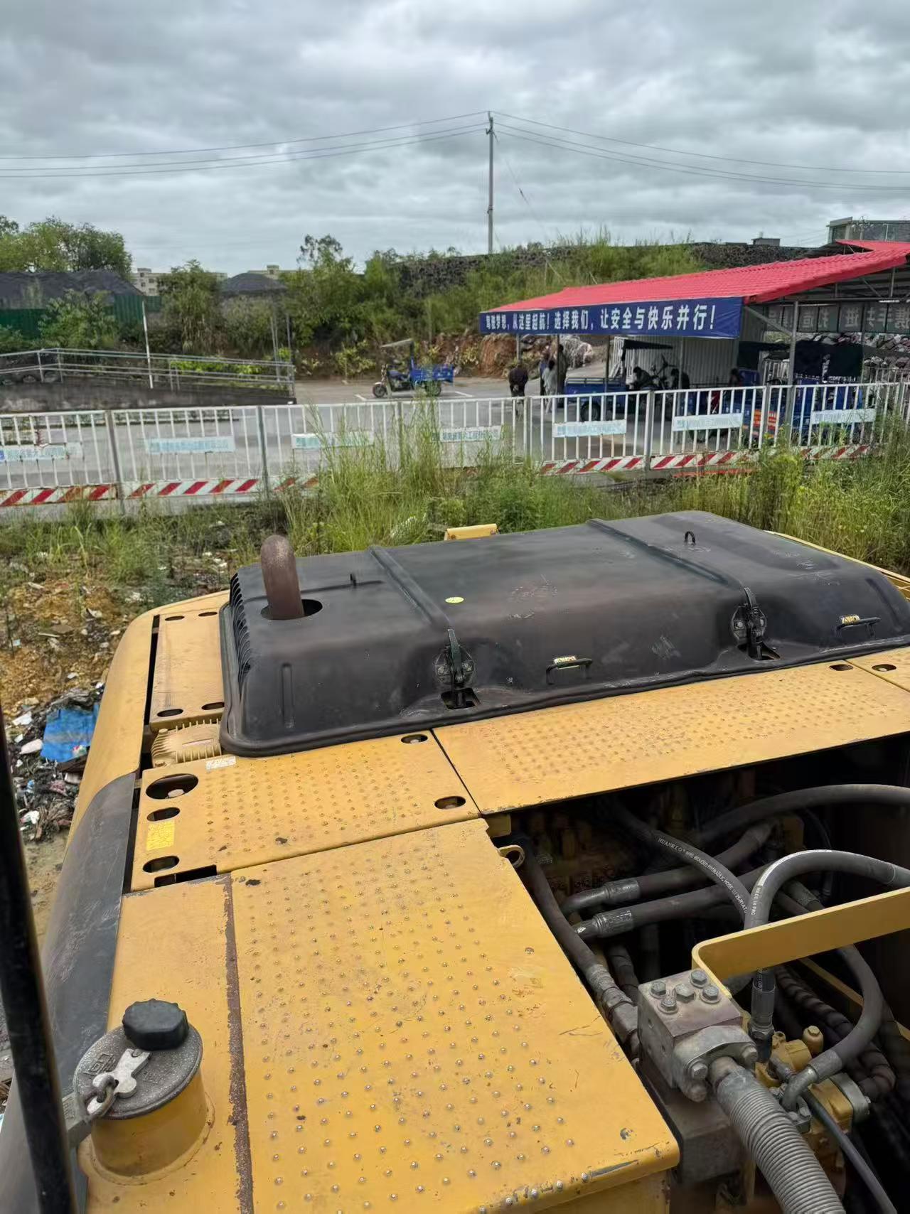 Buy Caterpillar 320D Used Excavator / 6