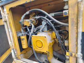 Buy Caterpillar 365C Used Excavator / 9 Buy Caterpillar 365C Used Excavator / 9