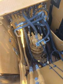 Buy Caterpillar 323 Used Excavator / 3 Buy Caterpillar 323 Used Excavator / 3