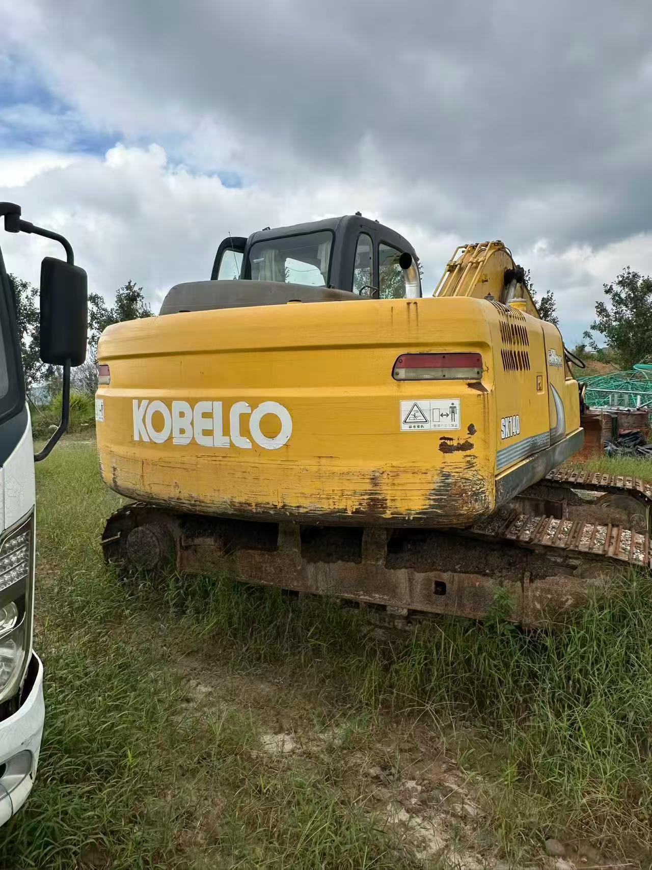 Buy Kobelco SK140 Used Excavator / 3