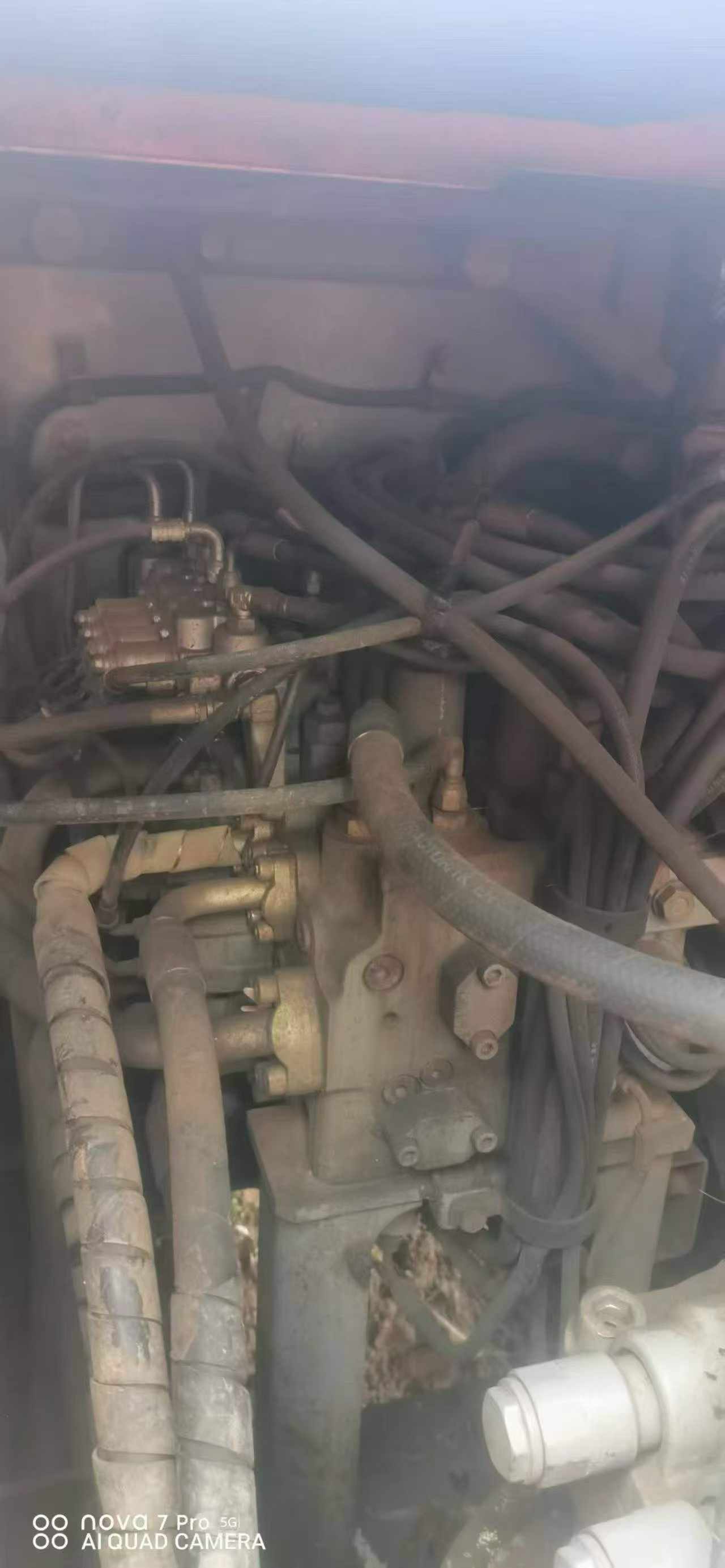 Buy Hitachi ZX240 Used Excavator / 3