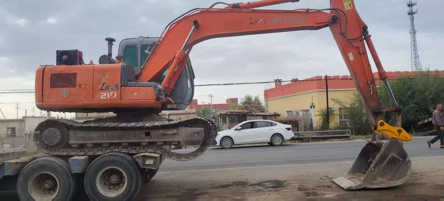 Buy Hitachi EX120-6 Used Excavator / 3
