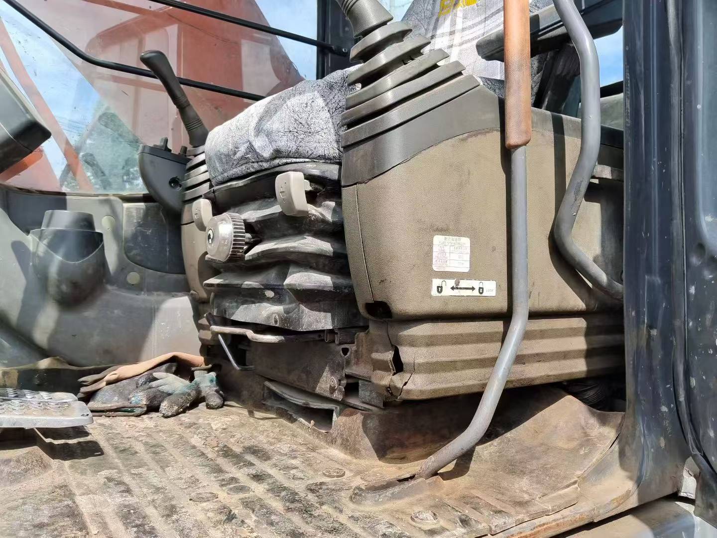 Buy Hitachi ZX240 Used Excavator / 6