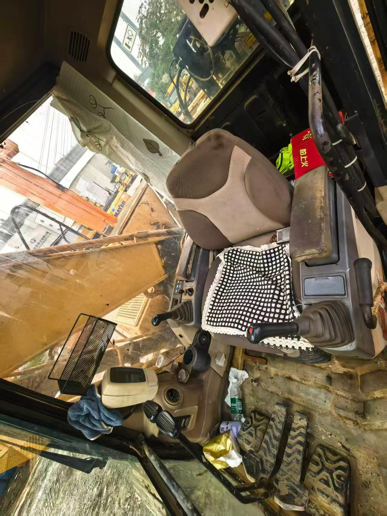 Buy Caterpillar 320C Used Excavator / 8