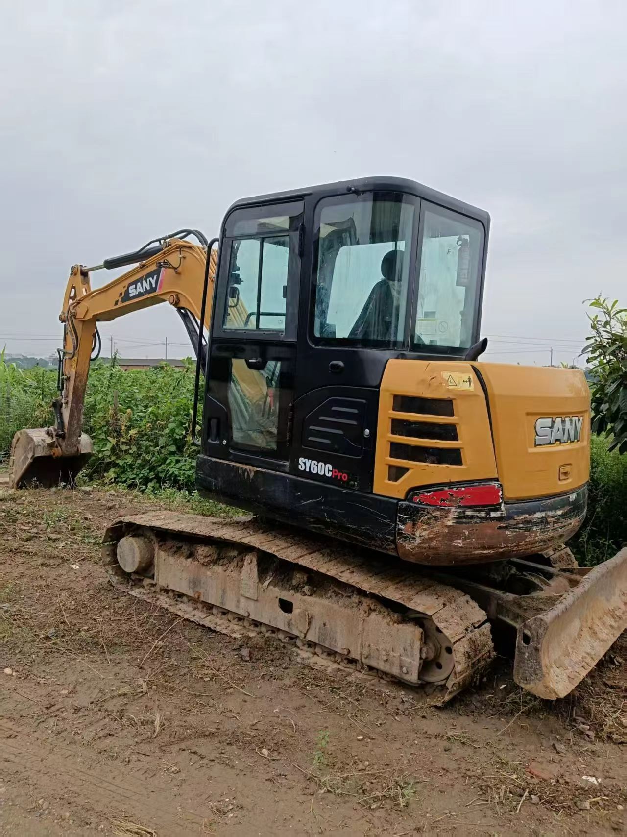Buy Sany SY60 Used Excavator / 2