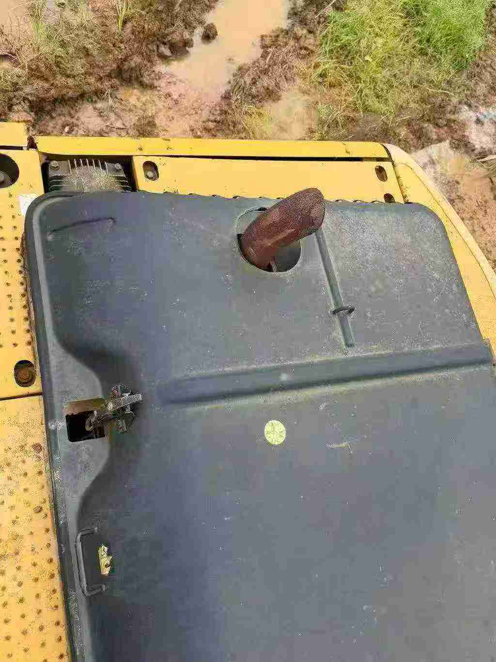 Buy Caterpillar 320D Used Excavator / 6