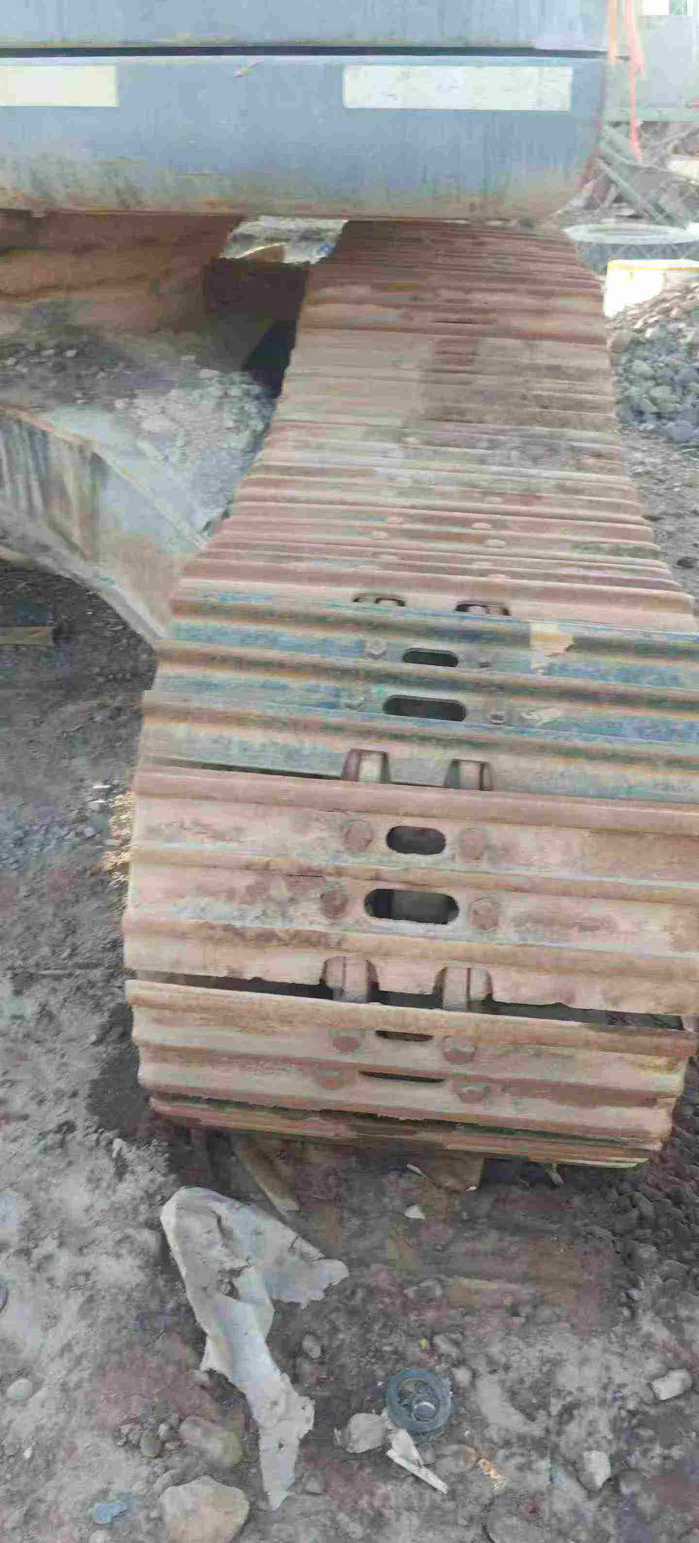 Buy Kobelco SK260LC-8 Used Excavator / 9