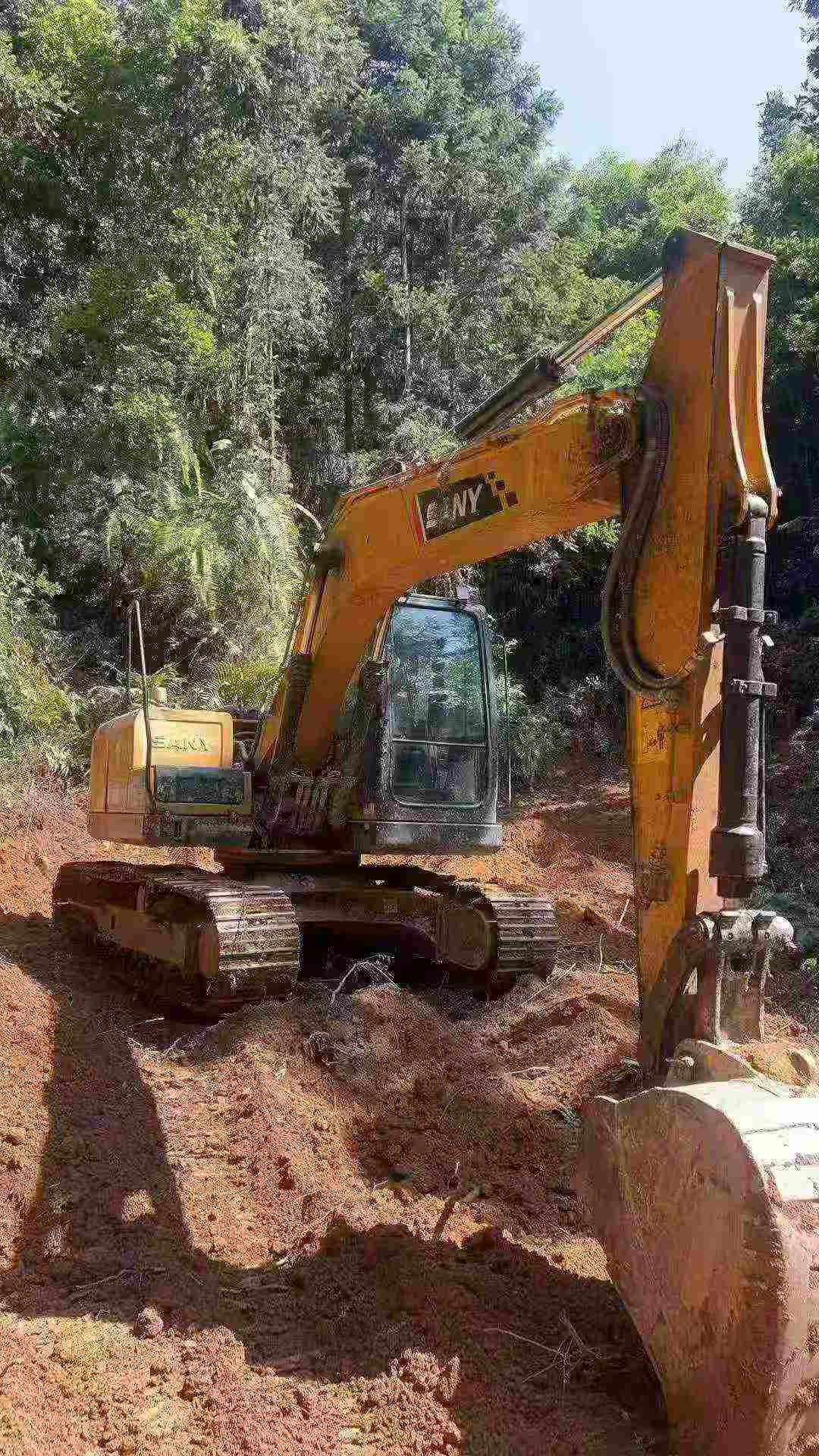 Buy Sany SY135 Used Excavator / 3