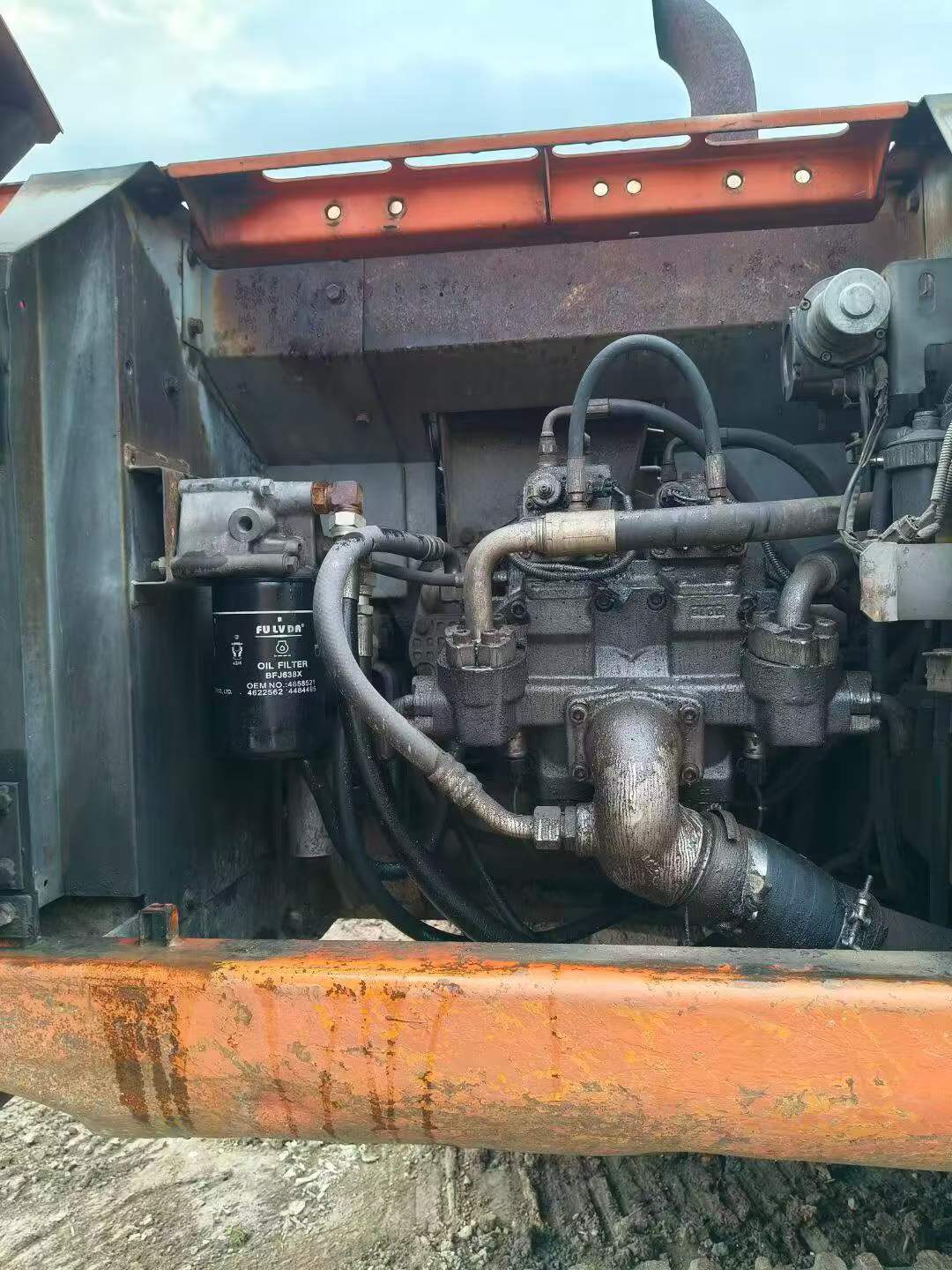 Buy Hitachi ZX200-6 Used Excavator / 8