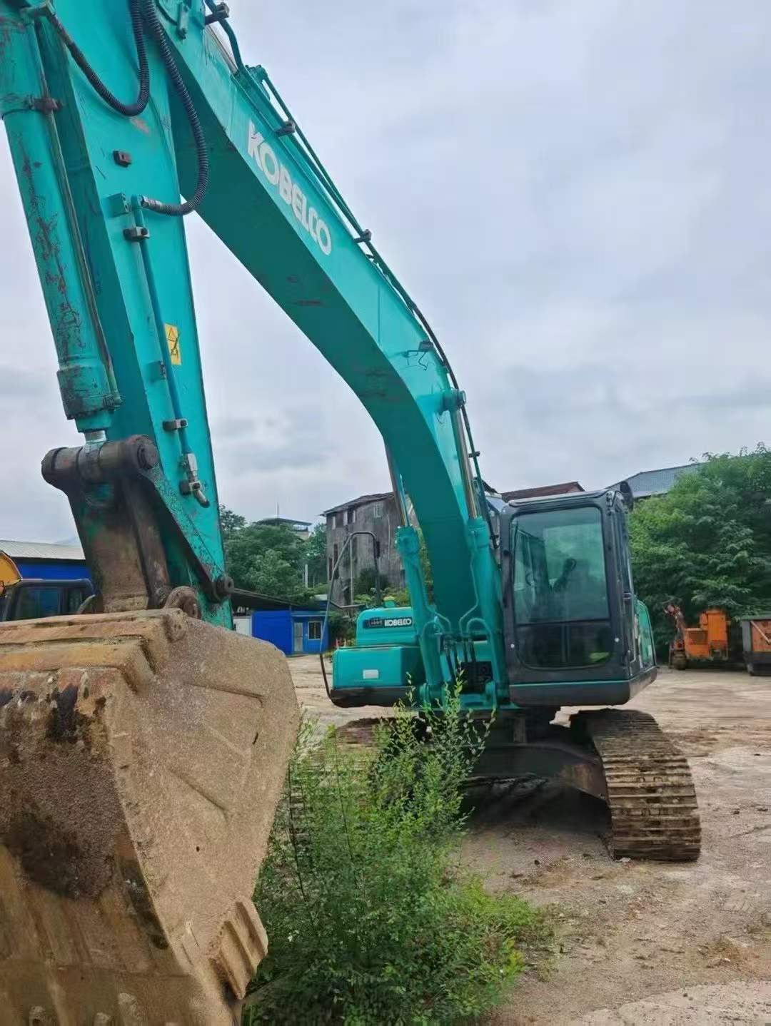 Buy Kobelco SK250 Used Excavator / 3
