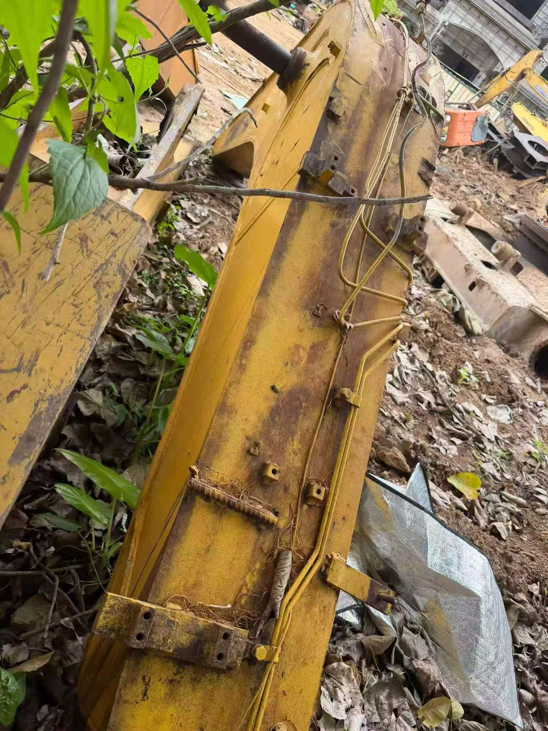 Buy Komatsu PC130 Used Excavator / 4