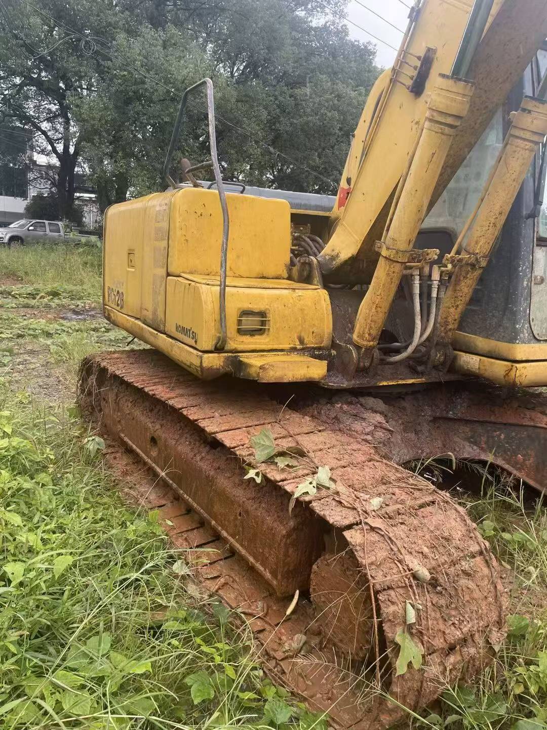 Buy Komatsu PC120-6E Used Excavator / 3