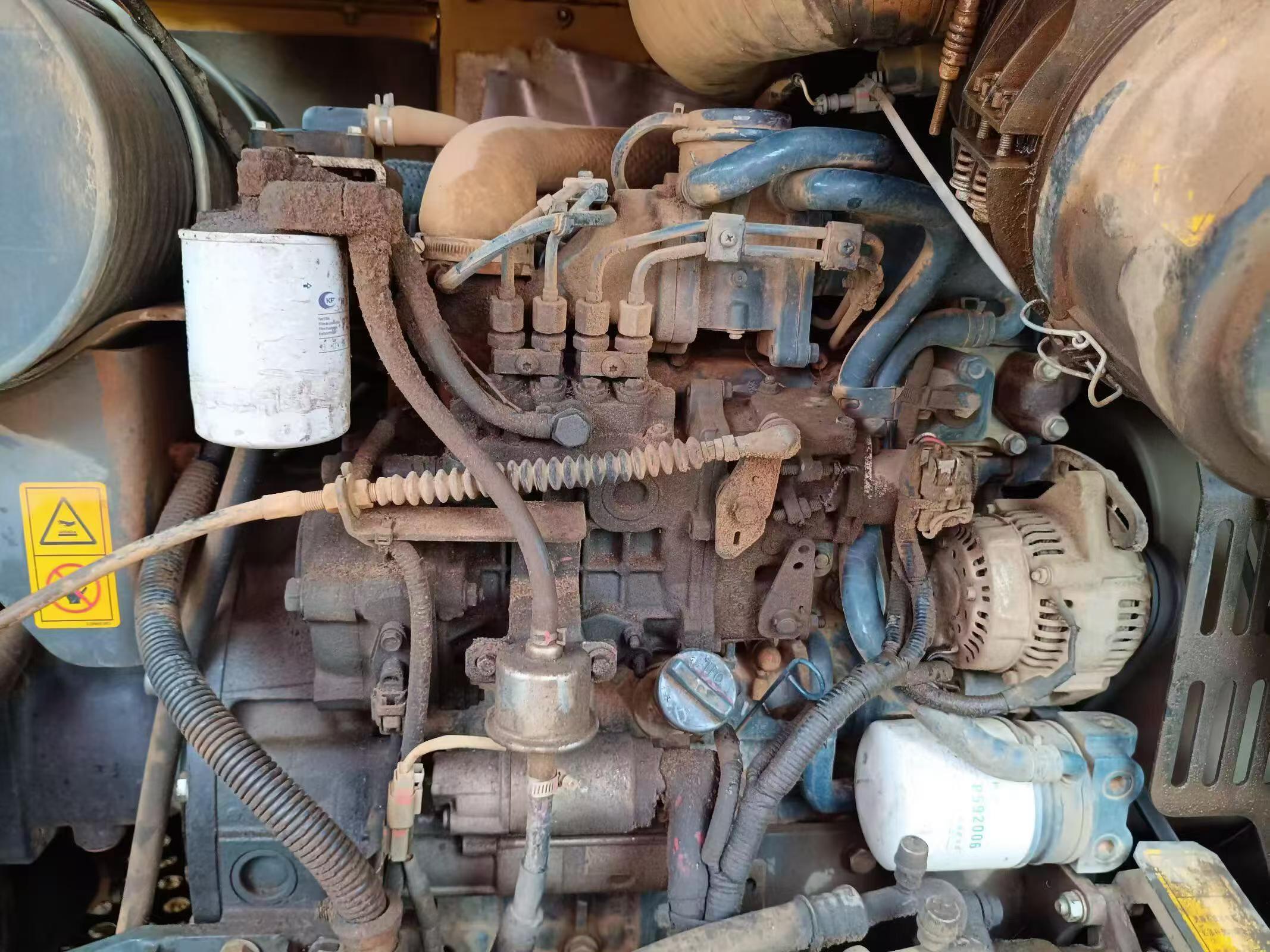 Buy XCMG XE75C Used Excavator / 2