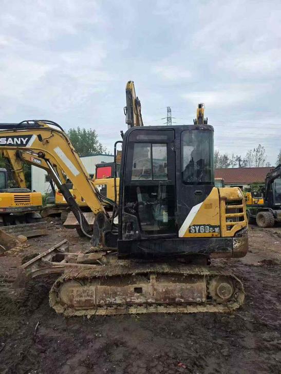 Buy Sany SY55 Used Excavator / 1
