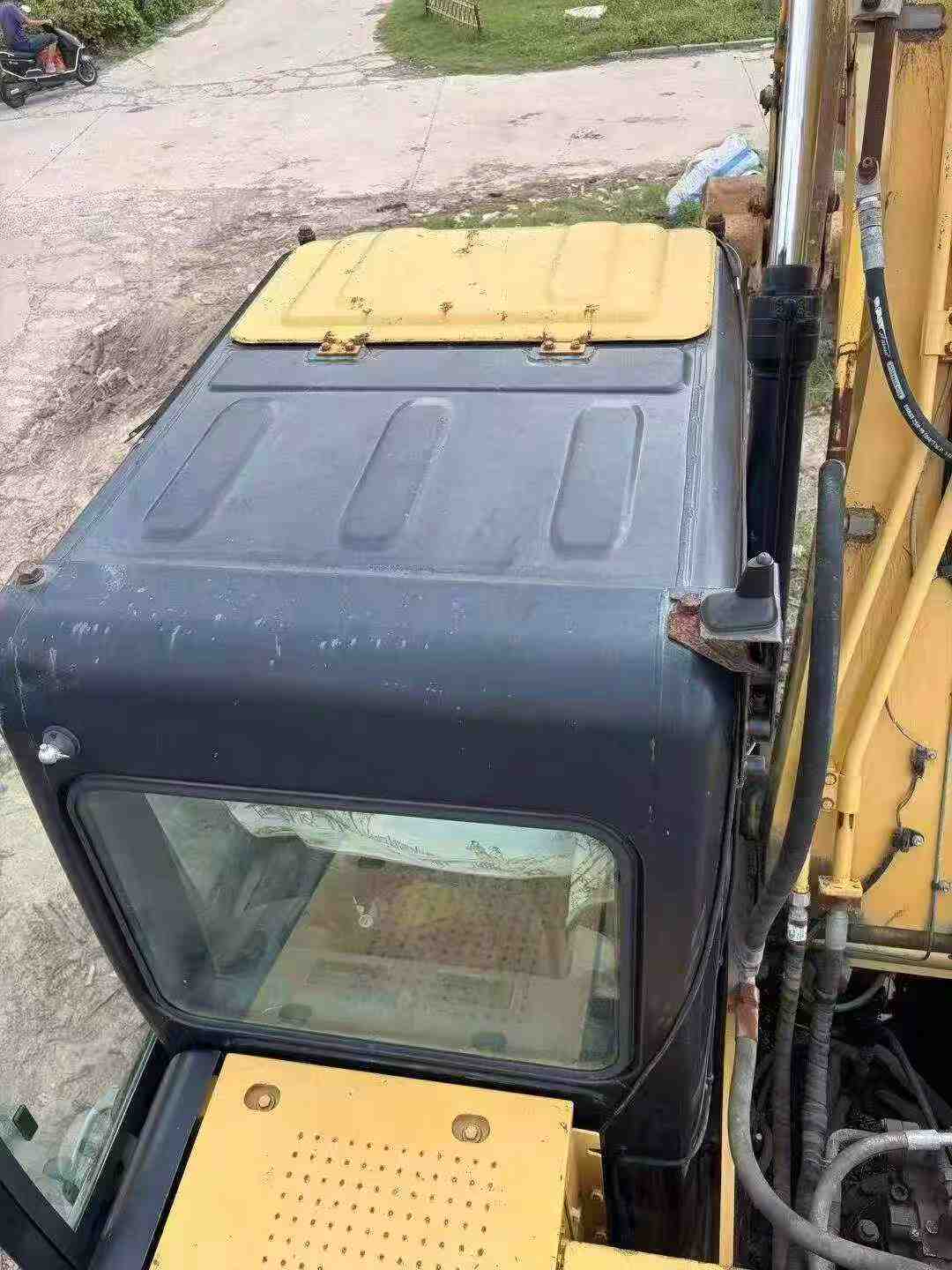 Buy Caterpillar 320D Used Excavator / 7