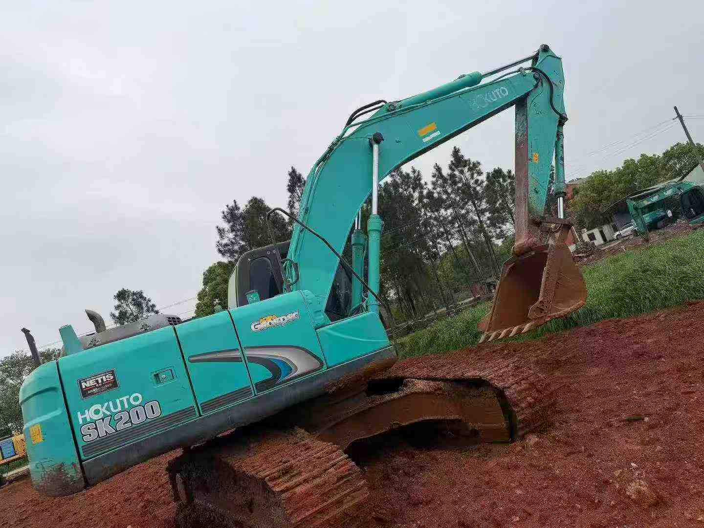 Buy Kobelco SK200 Used Excavator / 3