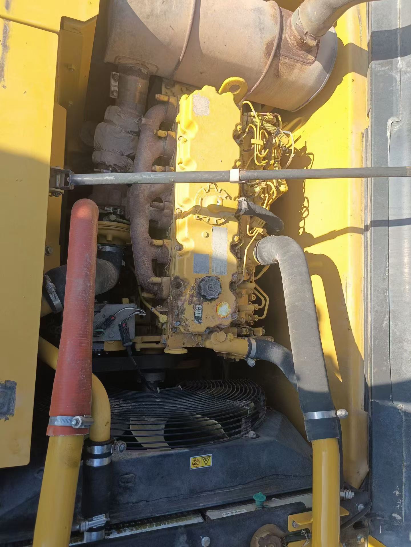 Buy Caterpillar 323 Used Excavator / 8