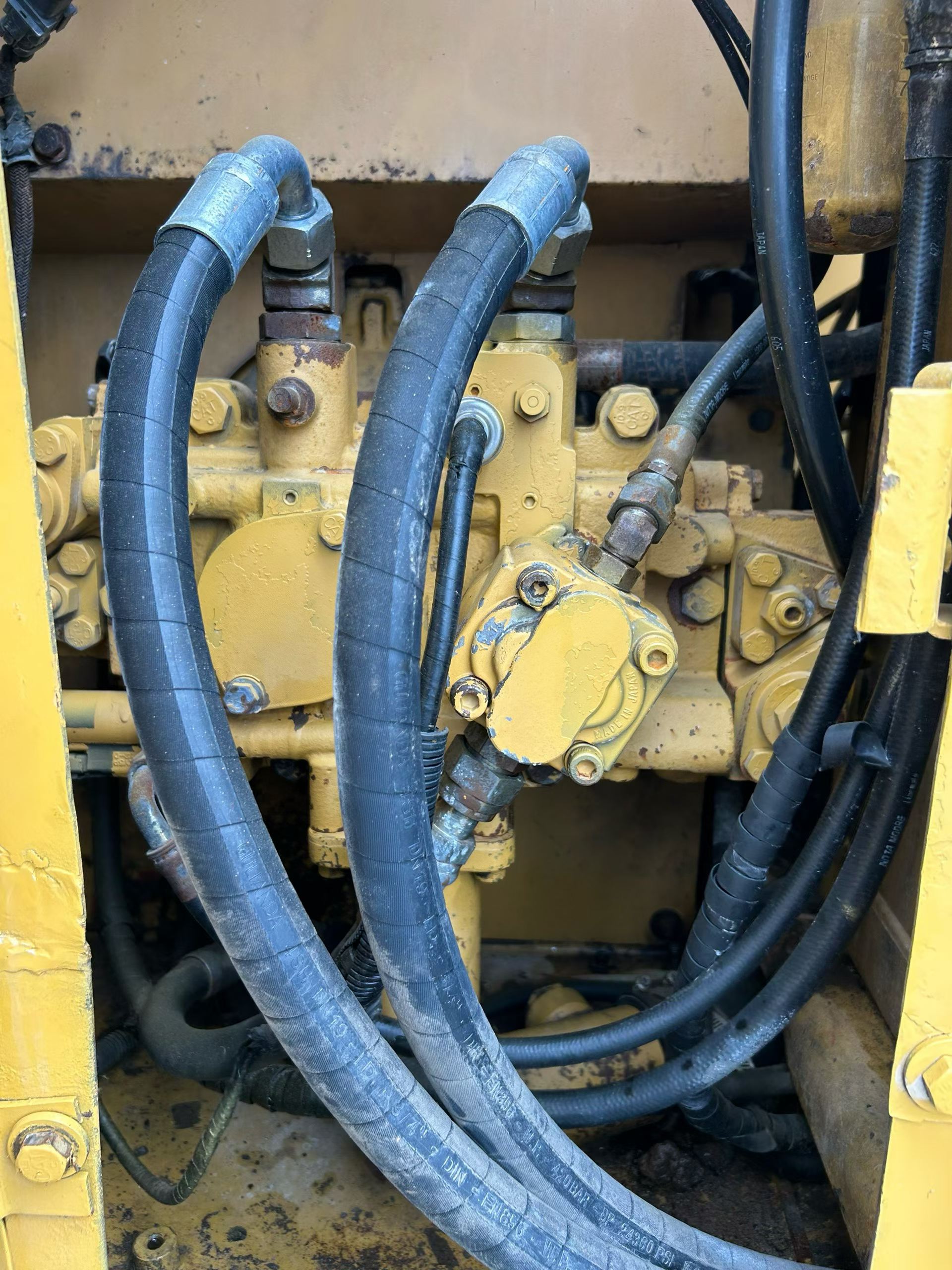 Buy Caterpillar 311CU Used Excavator / 4