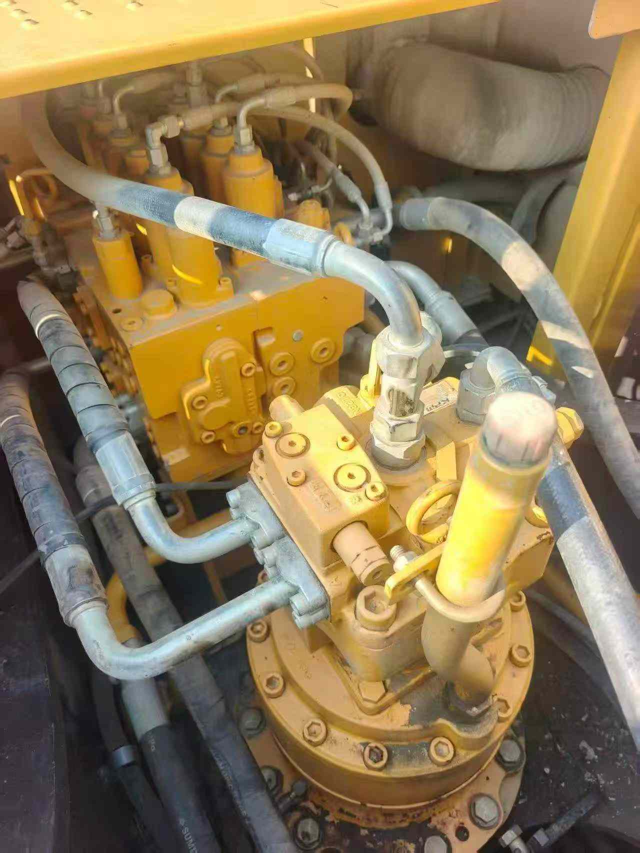 Buy Sany SY225H Used Excavator / 8