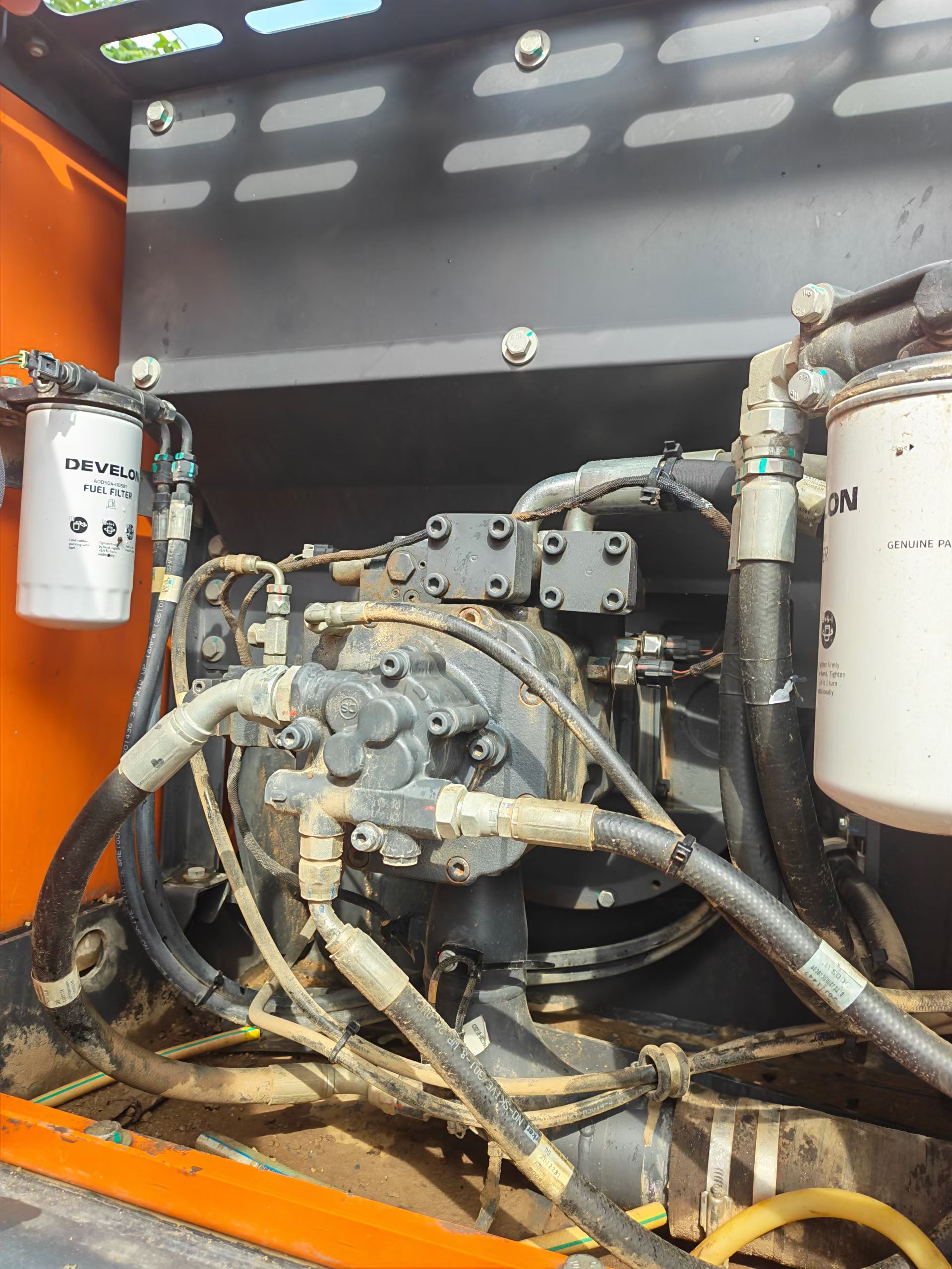 Buy Doosan DH215-7 Used Excavator / 3
